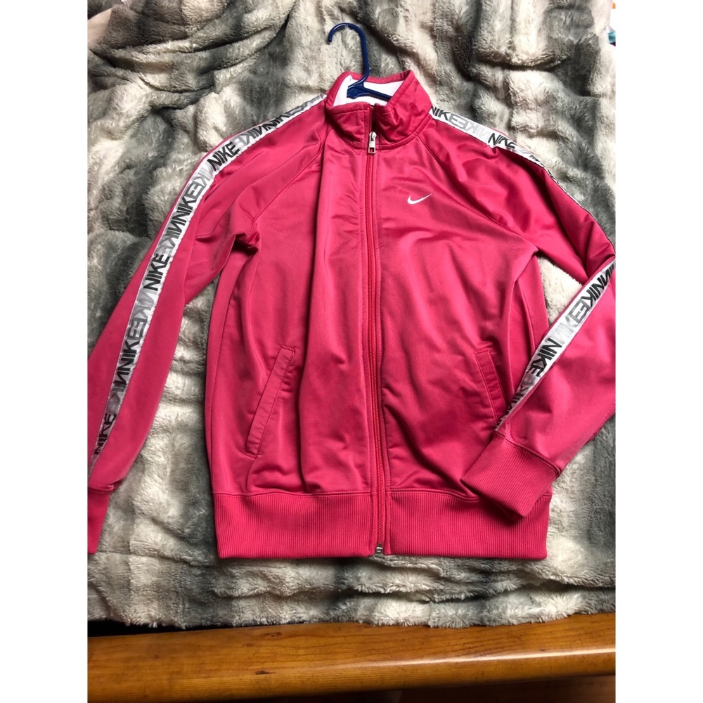 Nike zip up